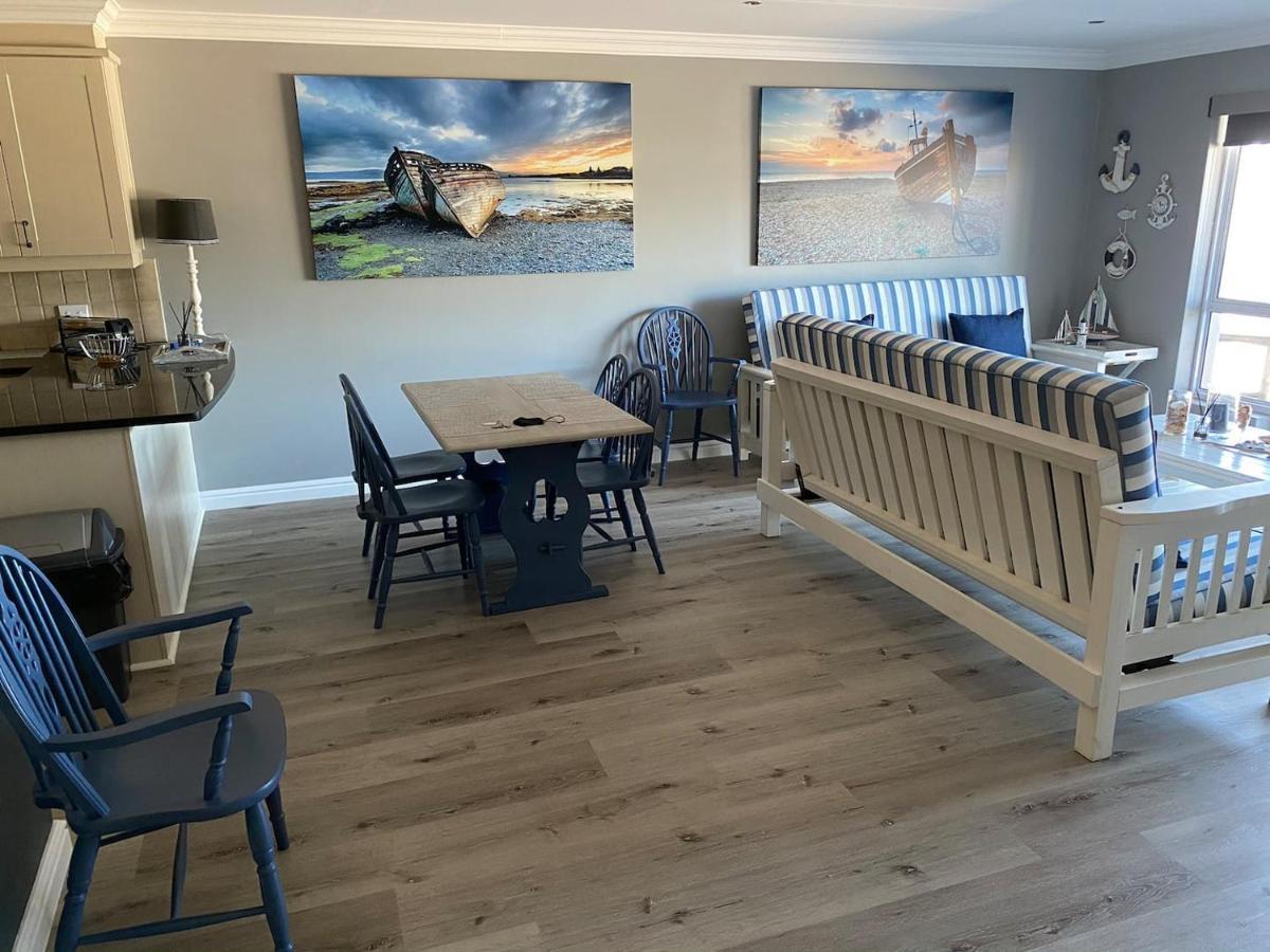 Modern Apartment Walking Distance To Main Beach Restaurants And Other Amenities Jeffreys Bay Exterior foto