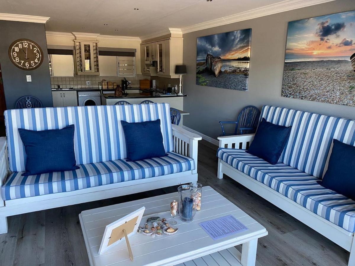 Modern Apartment Walking Distance To Main Beach Restaurants And Other Amenities Jeffreys Bay Exterior foto